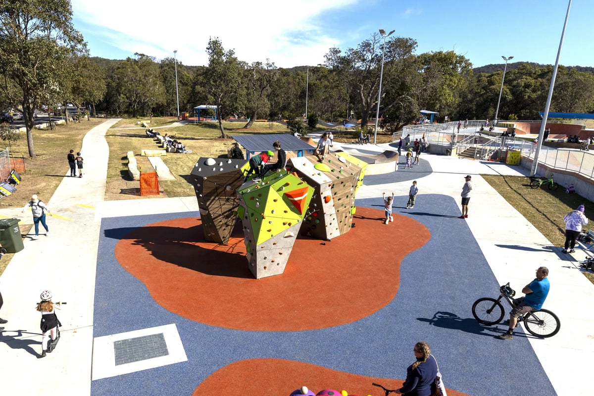 Bouldering wall